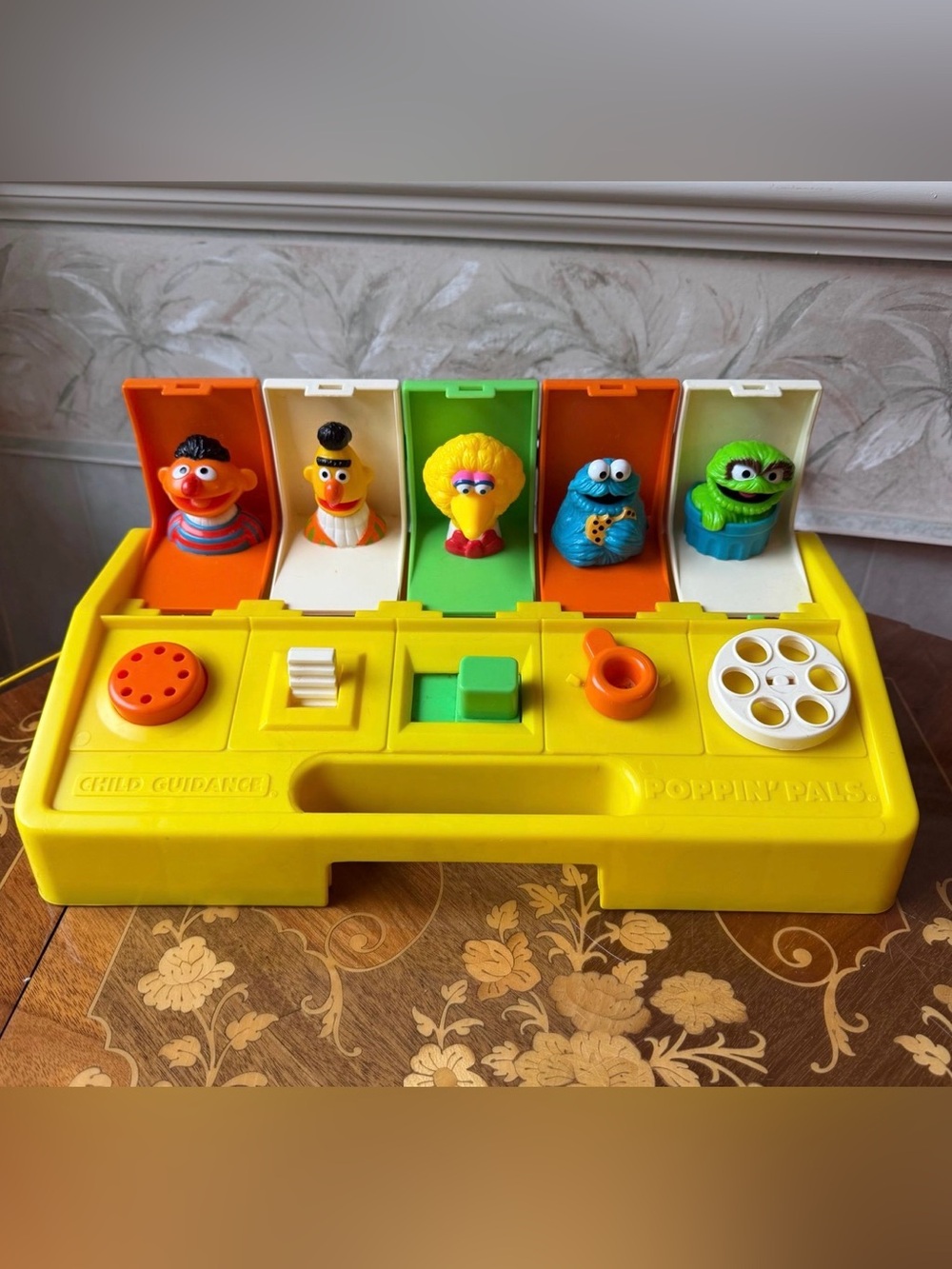Vintage Playskool Poppin Pals Toy 1980 Muppets Sesame Street Pop Up Toy Elmo